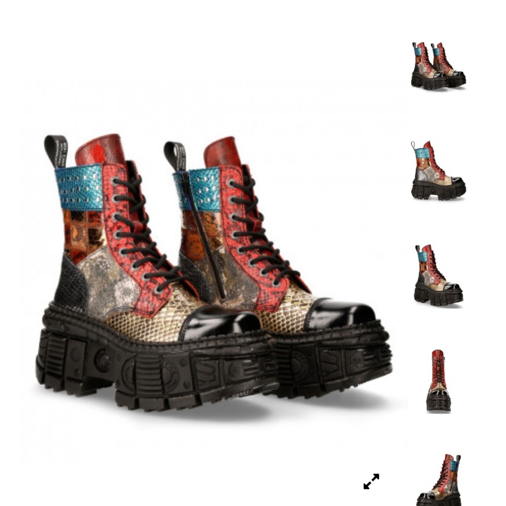 Brand new 3 in latform New Rock boots